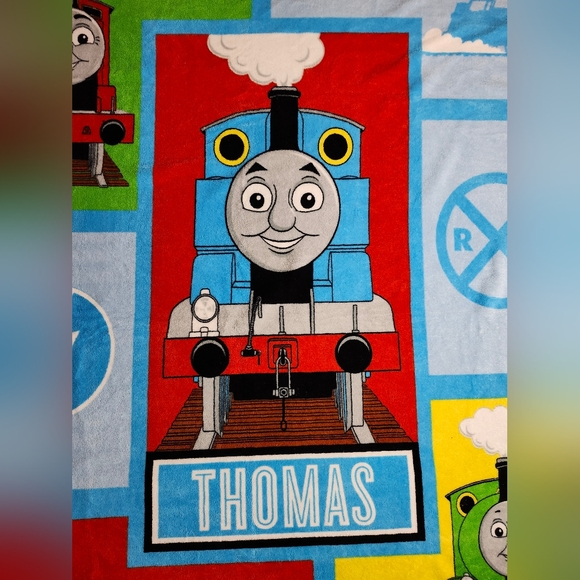 Thomas & Friends 2013 Soft Fleece Large Twin Throw Blanket Train Engine - Picture 3 of 9